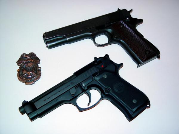 美軍現役制式單兵武器大合集——手槍篇