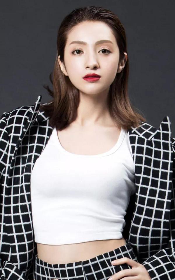 美豔絕倫佟麗婭 美豔絕倫佟麗婭