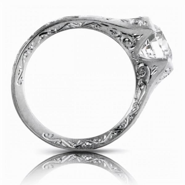 三大歷史時期的訂婚鑽戒