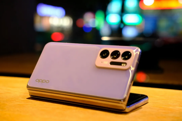 目前“無差評”的三款手機，從低端到高階，你選擇了哪款？