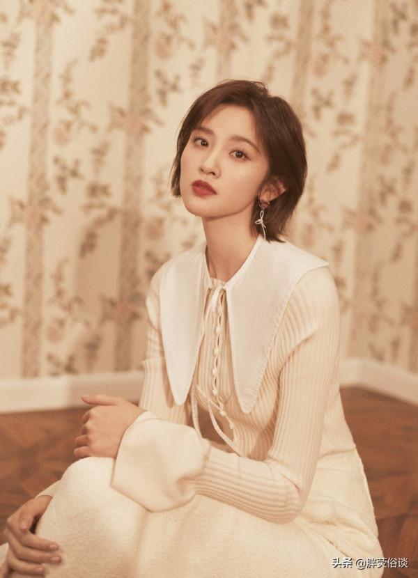 唐藝昕一頭幹練的短髮,甜美可愛,張若昀眼光真好 唐藝昕一頭幹練的短髮,甜美可愛,張若昀眼光真好