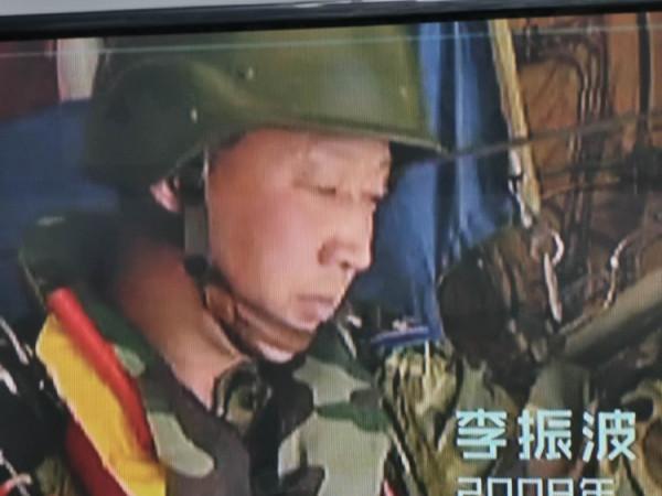 13年前汶川地震,空降兵15勇士從4999米高空盲跳而下,近況如何了 13年前汶川地震,空降兵15勇士從4999米高空盲跳而下,近況如何了