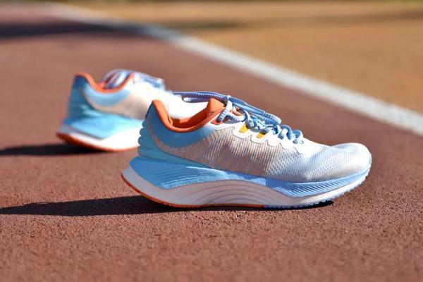 國產跑鞋品牌產品線介紹-李寧，衝擊高階跑鞋的拓荒者