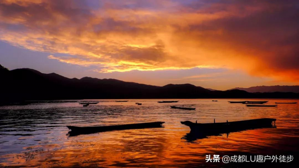 瀘沽湖畔格桑花開，探尋最後的女兒國