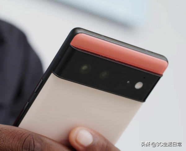 千萬訂閱外媒博主評選｜2021年度9大手機之最