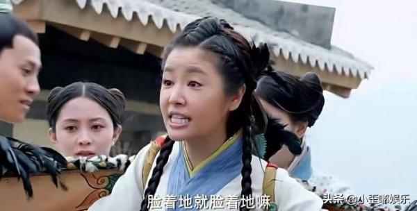 還在嘟嘴扮嫩的阿姨們，看看這些女演員，是如何超齡演出少女感