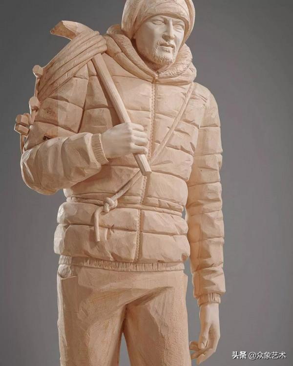 Kostner Matthias | 疏遠而溫柔