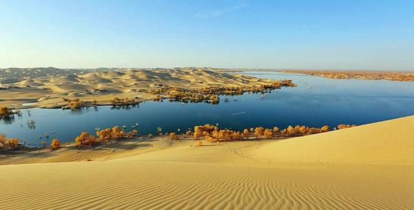 乾涸已久的羅布泊，為何會再次出現湖泊？這些水是從哪來的？