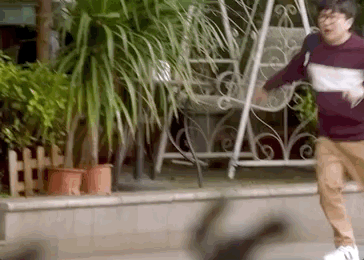 小花們真大膽！演技平平卻妄想拿影后，五官亂飛也敢當導師？