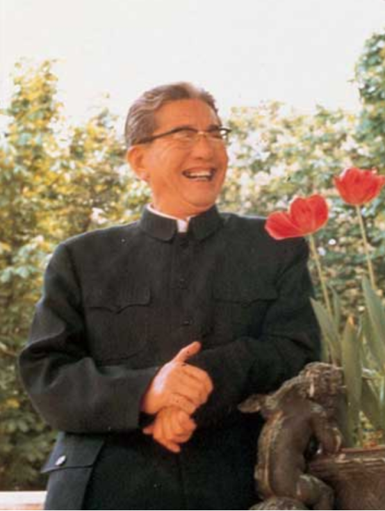 胡宗南挑了30多位酒量好的軍官，給周恩來灌酒，周恩來如何應對？