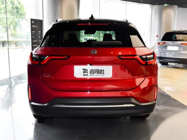 加速不輸小鋼炮,而且空間夠大跑得遠的SUV,實拍蔚來ES6 加速不輸小鋼炮,而且空間夠大跑得遠的SUV,實拍蔚來ES6