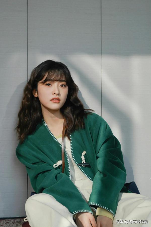 沈月私服，是元氣少女的專屬穿搭沒錯了