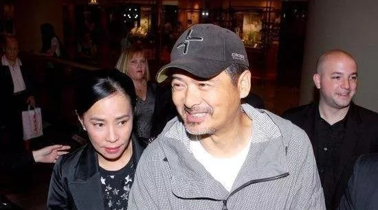 明明日入鬥金，生活上卻一毛不拔！這7位明星究竟有多“摳門”？