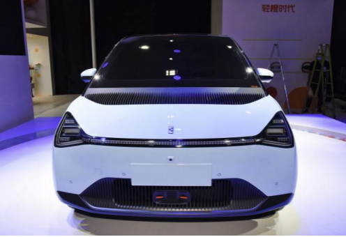 輕橙時代首款車型VC輕橙亮相廣州車展