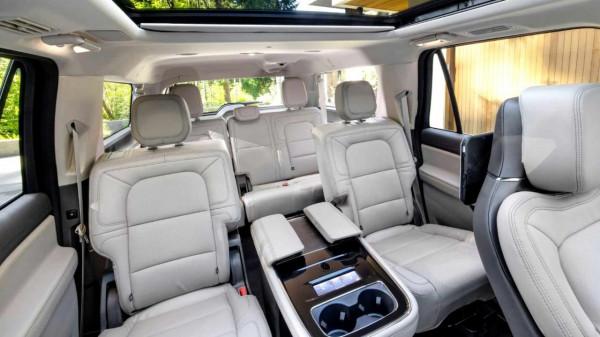 尺寸比寶馬X7還大，售價百萬的林肯新款領航員都變了些啥？