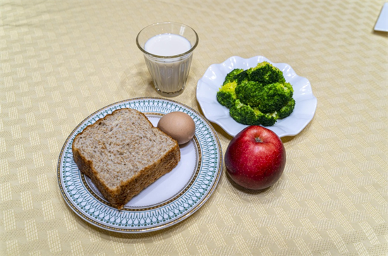 國慶吃胖了？不慌！杭州的專業醫生為你定製一份健康減肥食譜