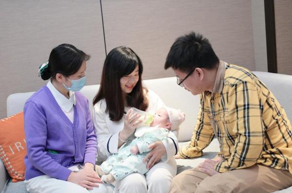 住月子中心的媽媽真實體驗，實地採訪，一手資料