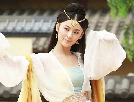 昔日女神嫁“醜男”、閃婚閃離、生雙胞胎，長得再美也未必能紅？