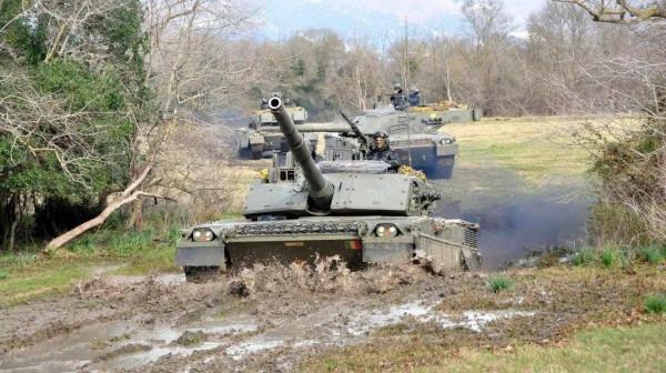 C1“公羊”坦克圖集（87圖）