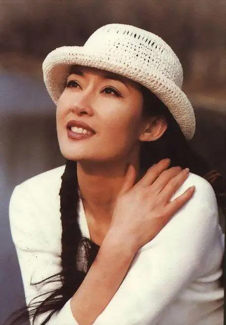 《圍城》過去31年，蘇文紈去世19年，唐曉芙3婚，鮑小姐嫁富商