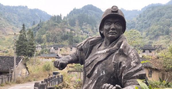 探秘貴州深山廢城,曾經被譽為萬人小香港,為何如今荒無人煙 探秘貴州深山廢城,曾經被譽為萬人小香港,為何如今荒無人煙