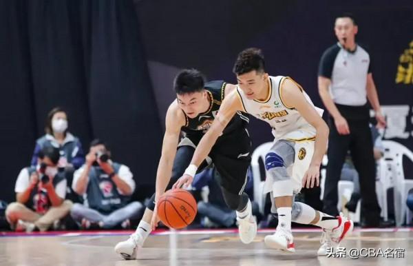 CBA三訊息：林書豪參加對抗，周鵬下場復出，鄢手騏被遼寧隊重用