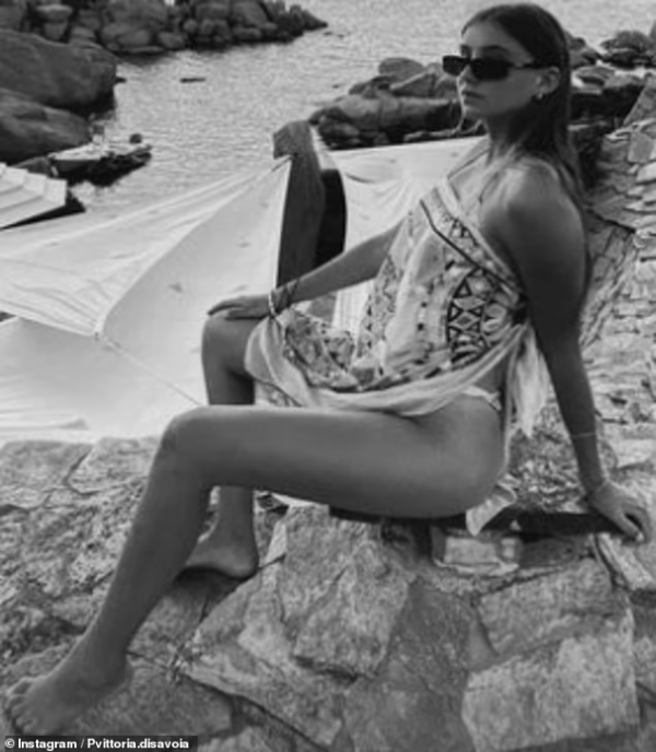 18歲網紅或將成未來義大利女王？千年首位女王儲，打算復辟王室？