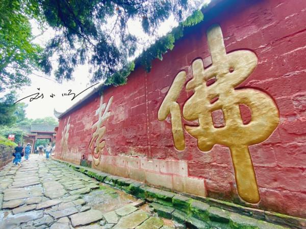 四川德陽著名的4A級旅遊景區，被認為與三星堆齊名，遊客卻不多