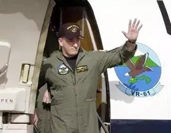 王偉撞擊墜毀後,那位撞他的美軍飛行員後來怎樣了? 王偉撞擊墜毀後,那位撞他的美軍飛行員後來怎樣了?
