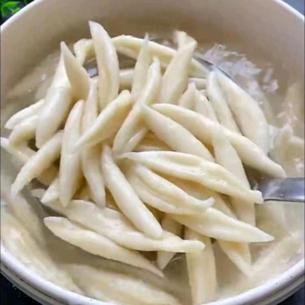 山西特色麵食“剪刀面”,一把剪子剪出的麵食,如何成為網紅美食 山西特色麵食“剪刀面”,一把剪子剪出的麵食,如何成為網紅美食