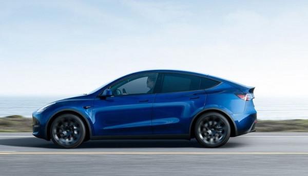 受晶片供應影響，這些車型上的部分功能暫時“下線”