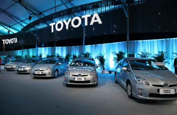 豐田計劃在汽車中使用最新的太陽能電池板