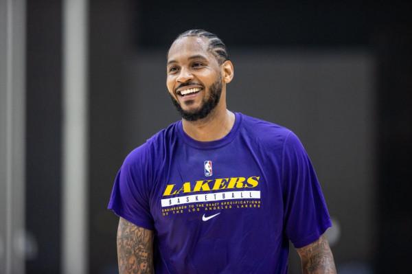 厲害了！盤點新賽季里程碑：庫裡創三分壯舉，老詹衝擊得分榜第二