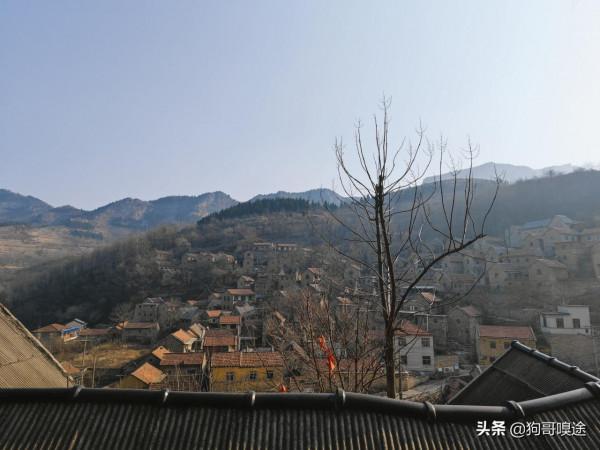 博山附近的大山深處,有個國家級古村落,巷道狹窄,石頭民居眾多 博山附近的大山深處,有個國家級古村落,巷道狹窄,石頭民居眾多