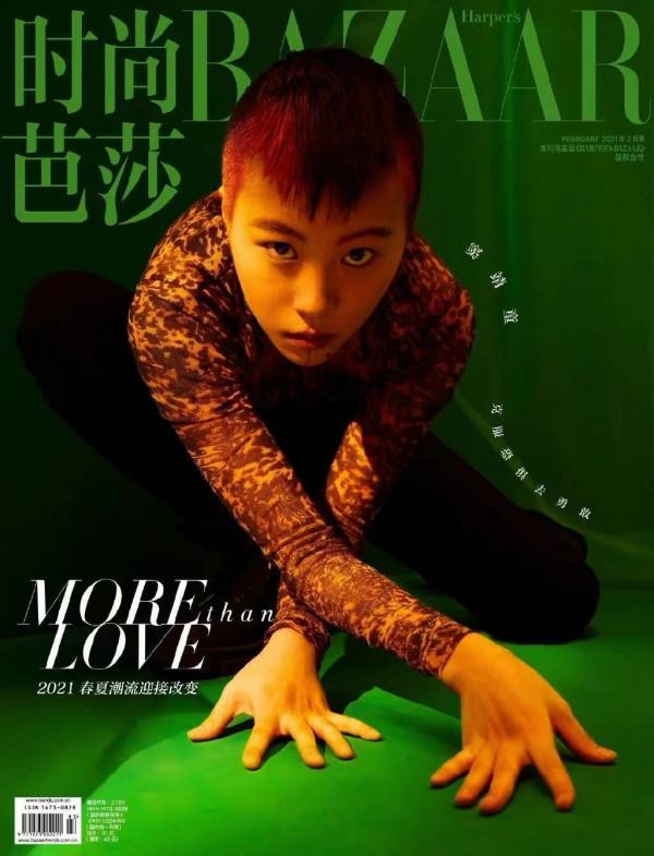 15歲李嫣大方秀正臉！上嘴唇超薄塗口紅遮掩疤痕，染黑髮變乖女孩