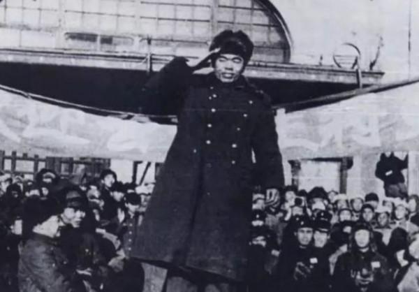 1973年杜聿明參觀毛主席故居後，提出一個要求：幫我給後人留句話