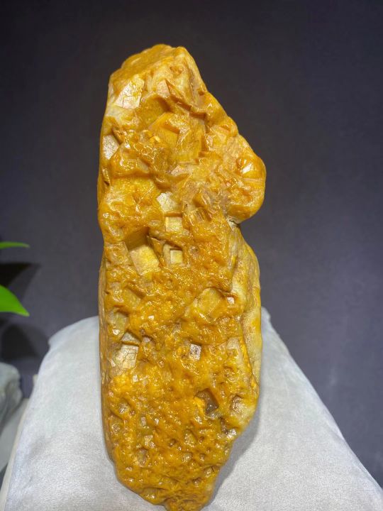 江西贛州桃江河 黃蠟石