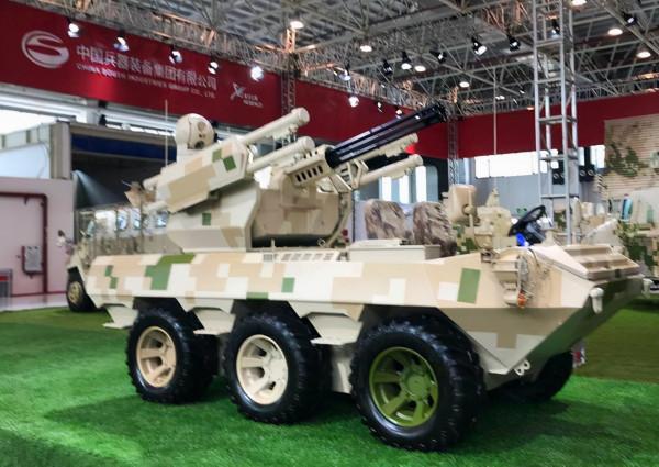 中國山貓全地形軍車,外表蠢萌,內心兇悍,碾壓悍馬軍車 中國山貓全地形軍車,外表蠢萌,內心兇悍,碾壓悍馬軍車