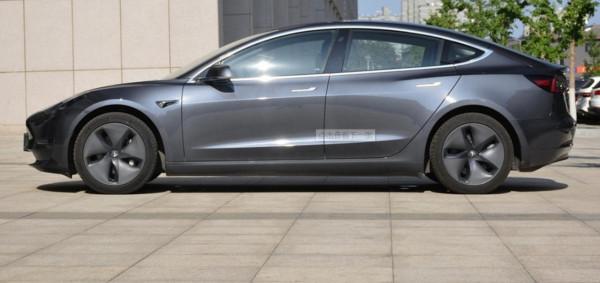 1-8月新能源車銷量榜出爐，宏光mini第一，特斯拉Model3第二