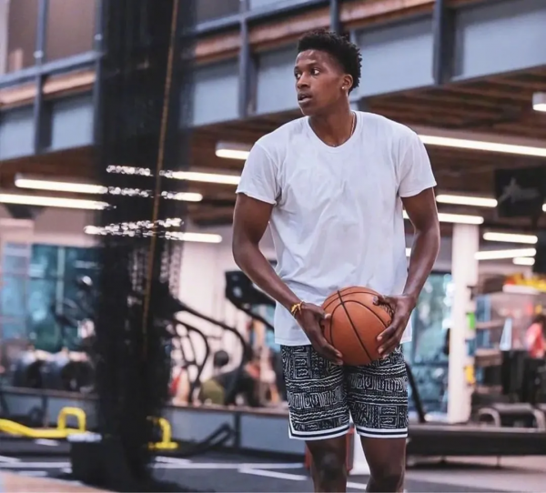 簽了!東契奇終於等到他!堂堂8號秀啊,才4年就徹底淪落 簽了!東契奇終於等到他!堂堂8號秀啊,才4年就徹底淪落