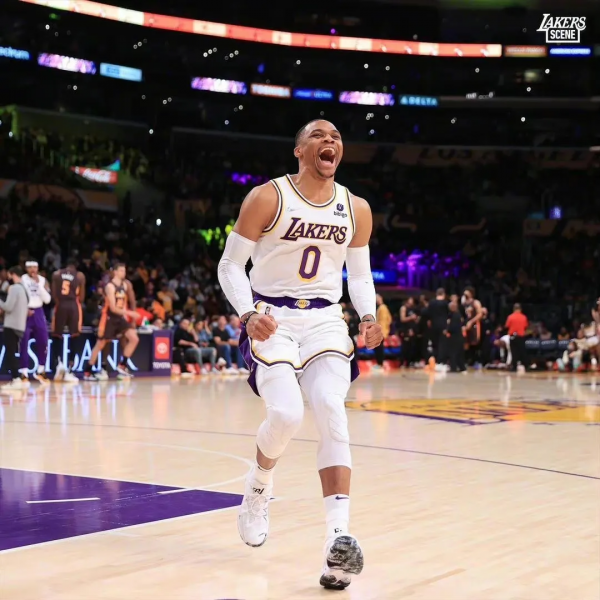 剛剛!小托馬斯簽約湖人!威少卻出事打不了啊 剛剛!小托馬斯簽約湖人!威少卻出事打不了啊