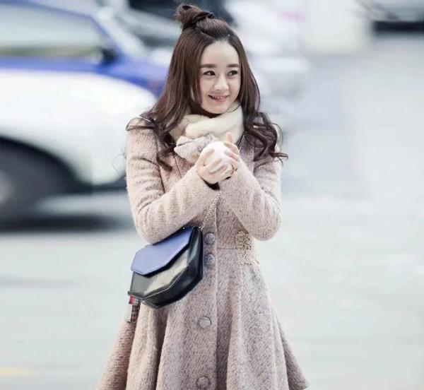 在傻白甜沒人看的時候趙麗穎還是演了杉杉來了，這才是傻白甜原型