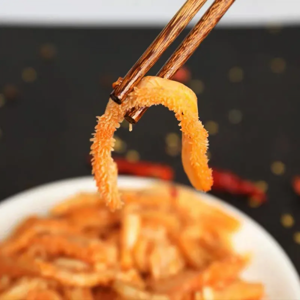 香辣牛肚,麻辣Q彈,連筋帶肉,都是濃濃的香辣味,越嚼越帶勁 香辣牛肚,麻辣Q彈,連筋帶肉,都是濃濃的香辣味,越嚼越帶勁