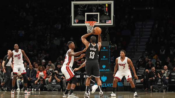 第三敗!籃網不敵熱火,杜蘭特25+11巴特勒17+14,喬哈里程碑 第三敗!籃網不敵熱火,杜蘭特25+11巴特勒17+14,喬哈里程碑