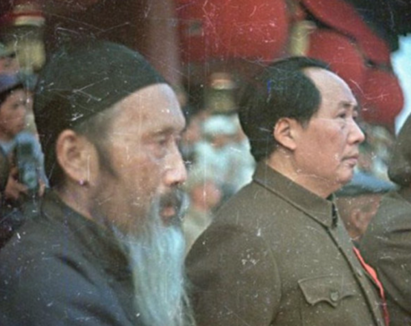 《開國大典》:這六人為何能排到總理前面? 《開國大典》:這六人為何能排到總理前面?