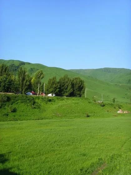 新疆那拉提草原風光 新疆那拉提草原風光