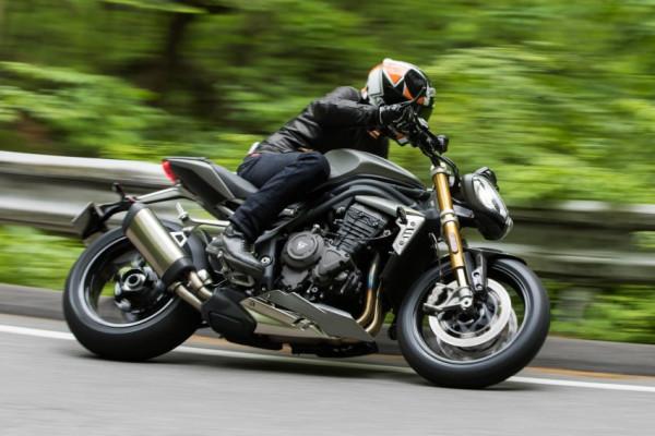 凱旋新款摩托車Speed Triple 1200RR三缸跑車再現？