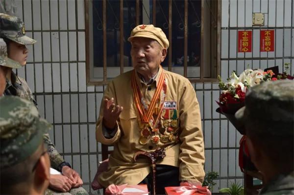 守護戰鷹，他們永不止步！