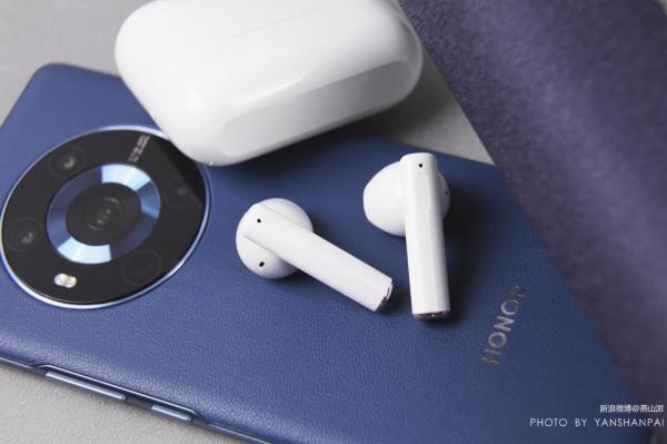 感受耳朵上的科技與藝術，榮耀親選Earbuds X2圖賞