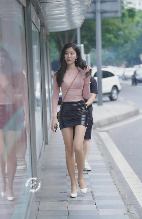 夏天就要到了，又美又有氣質的穿搭你會這樣選麼？